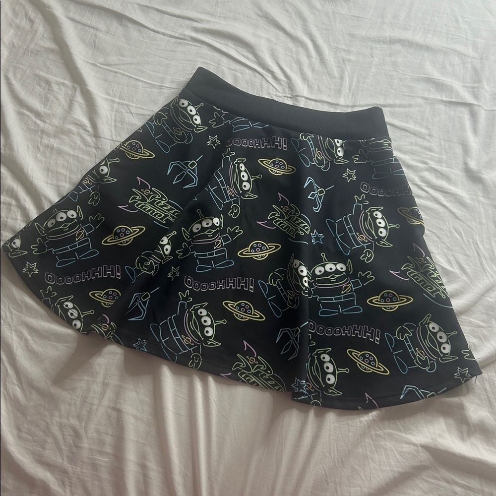 Her Universe Disney Pixar Toy Story Alien Pizza Planet Black Skater Skirt - XS